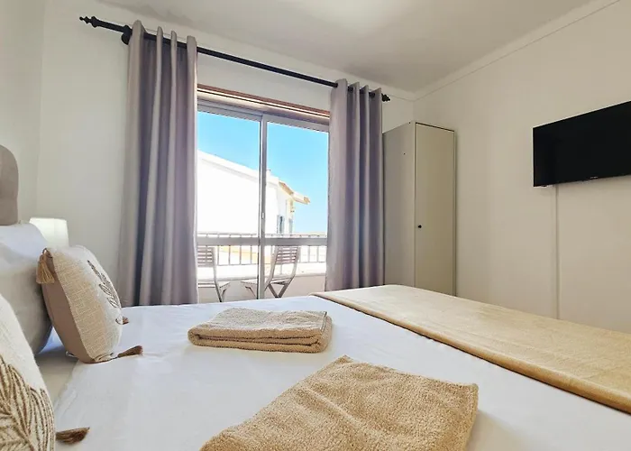 Гостевой дом Baleal Beach Stay